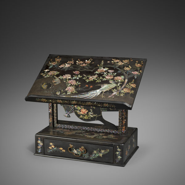 Nagasaki lacquer reading stand with bride and flowers