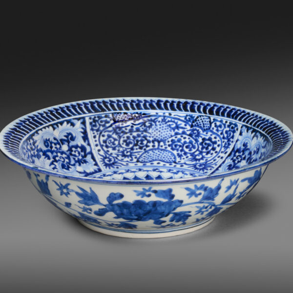 Large Arita blue and white porcelain bowl