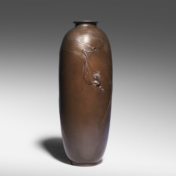 Bronze vase with a frog on lotus leaf
