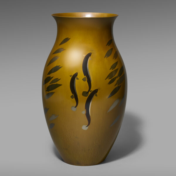 泥鰌図鍛金象嵌銅花瓶